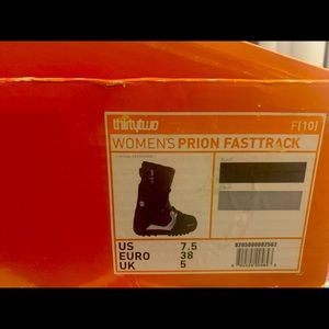 ThirtyTwo Prion Fasttrack women’s snowboard boots